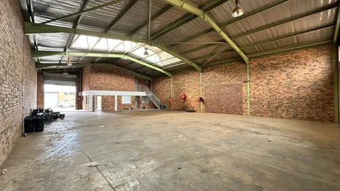 Prolecon Industrial Park - Unit 9 -410m² (1)